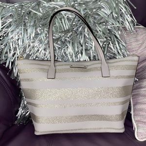 Kate spade purse